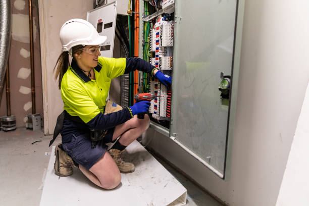 Best Emergency Electrician Near Me  in Reed City, MI